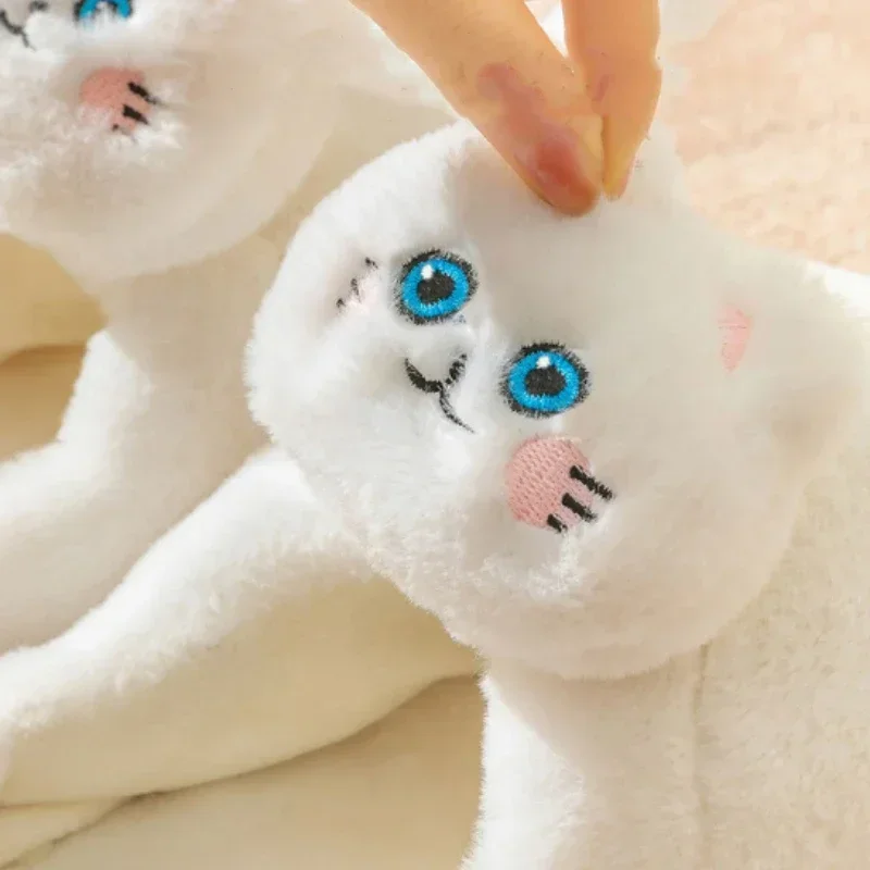 ผู้หญิงรองเท้าแตะแมวการ์ตูน Furry น่ารักรองเท้าแตะผ้าฝ้ายฤดูหนาวใหม่ Soft Sole หนาคู่ Plush คอสเพลย์รองเท้า 2025