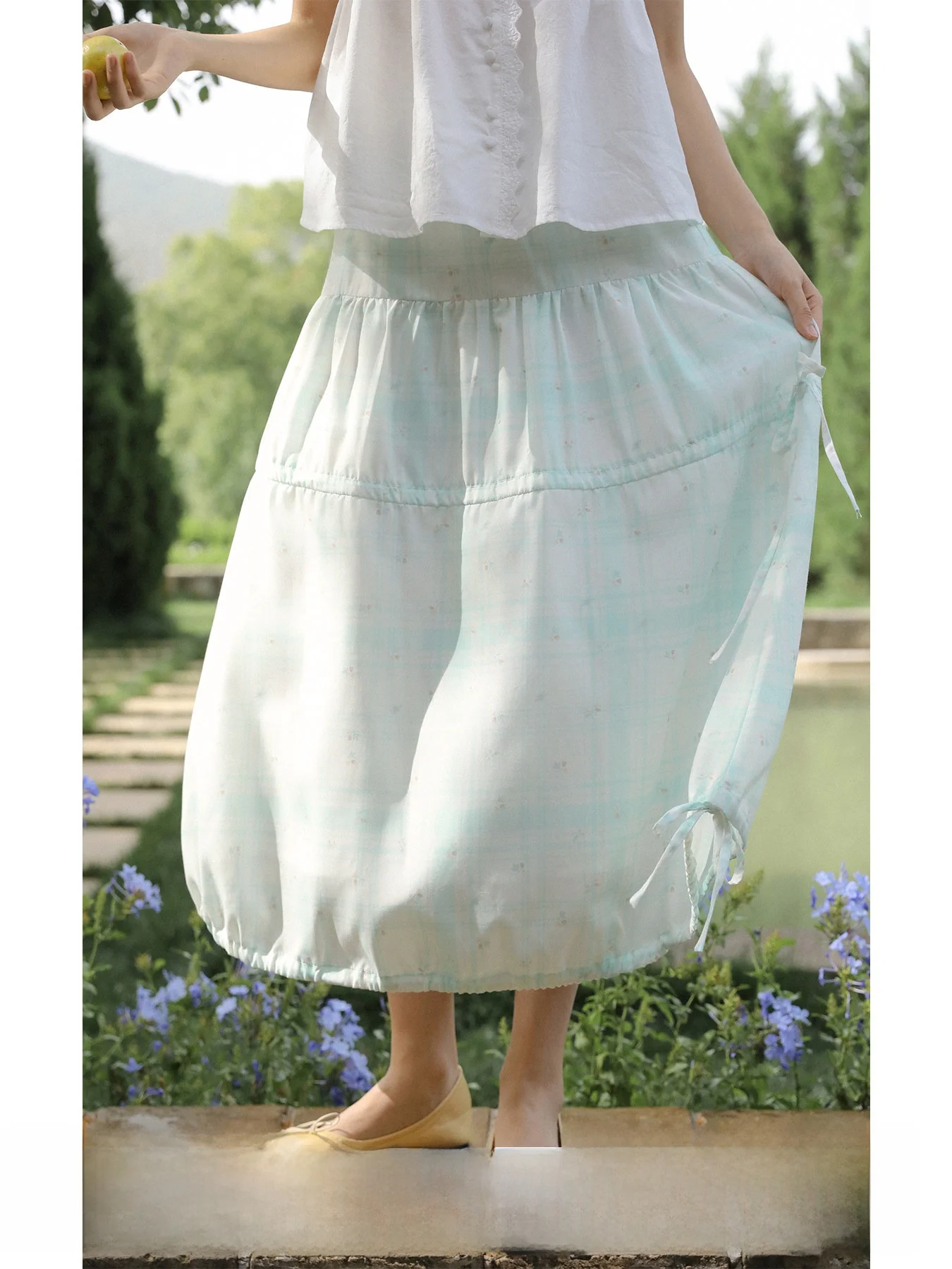 

Green Island Mamba Floral A-Line Skirt Women Spring Plaid Thin Flower Bud Skirt Baking Cake Skirt Polyester Fiber