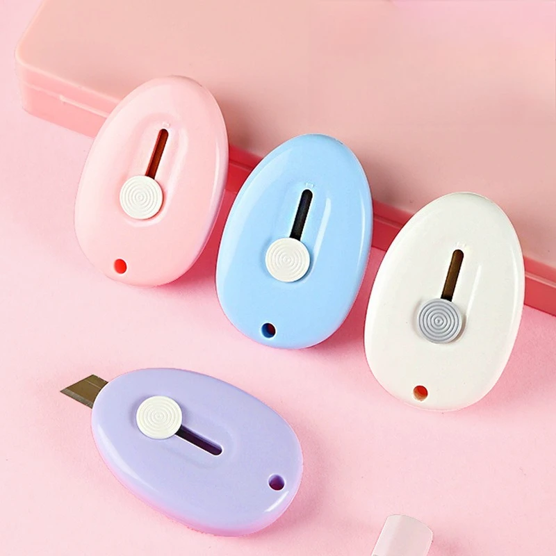 البسيطة الإبداعية لطيف سلسلة مفاتيح من الكرتون سكّين متعدّد الاستخدامات المحمولة الفن كرافت الة قطع الورق صندوق فتاحة أداة DIY بها بنفسك