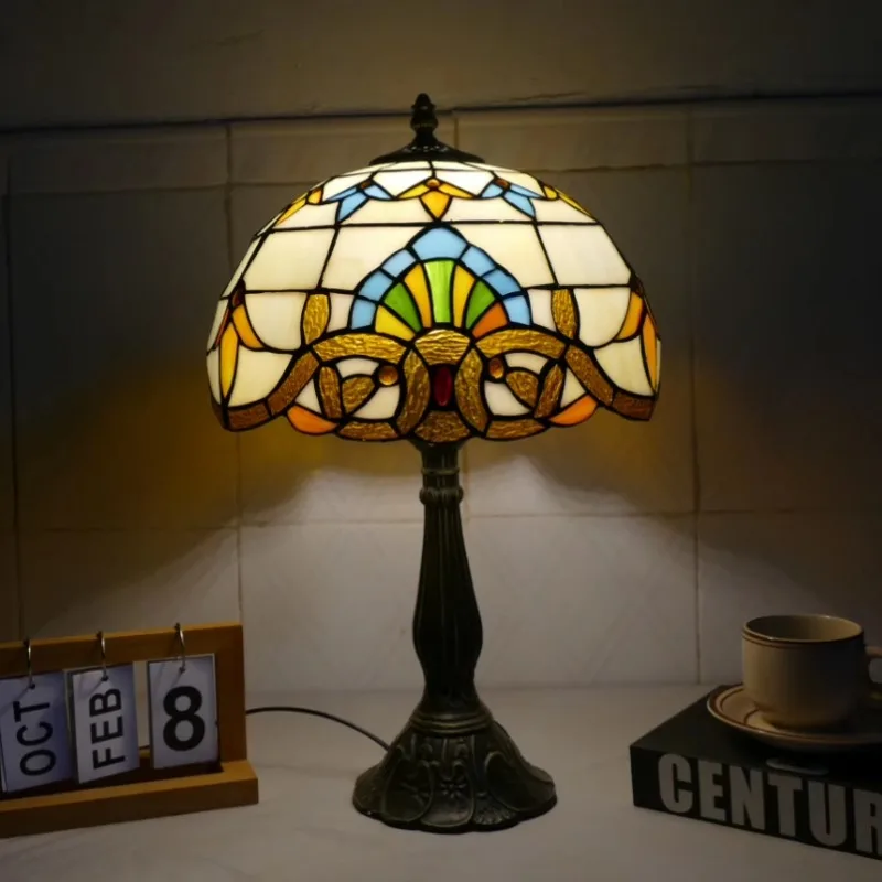 European bedroom bedside creative led eye protection baroque desk lamp, living room study decorative desk lamp
