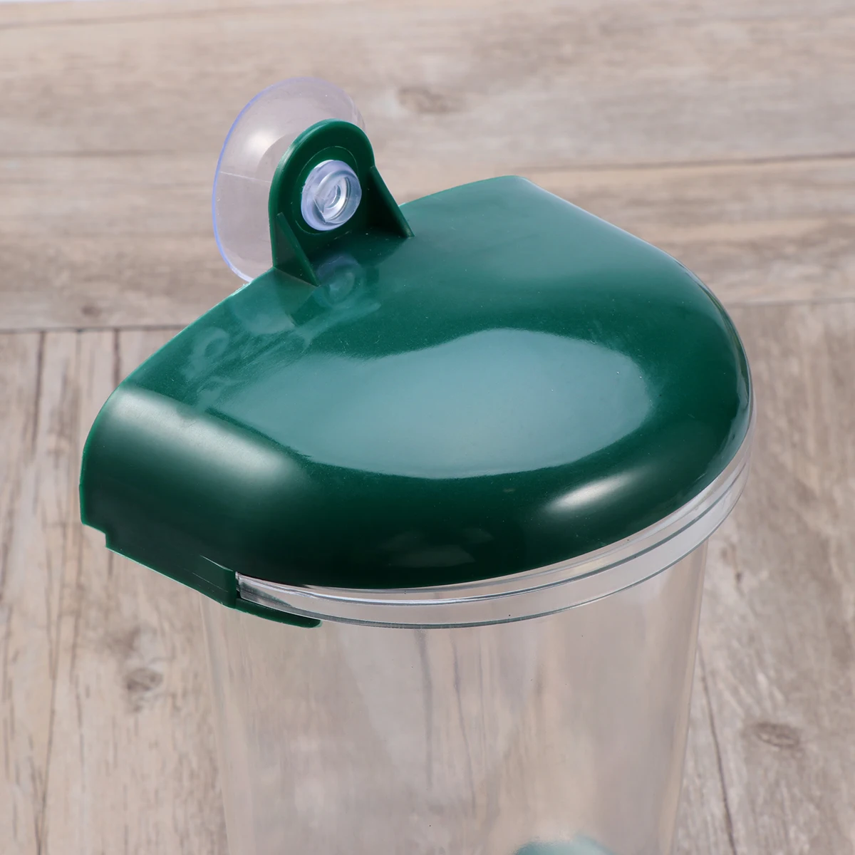 

2 pcs Bird Feeder Suction Cups Hanging Window Clear Plastic Parrot Hummingbird Feeders Lightweight Durable Easy Use