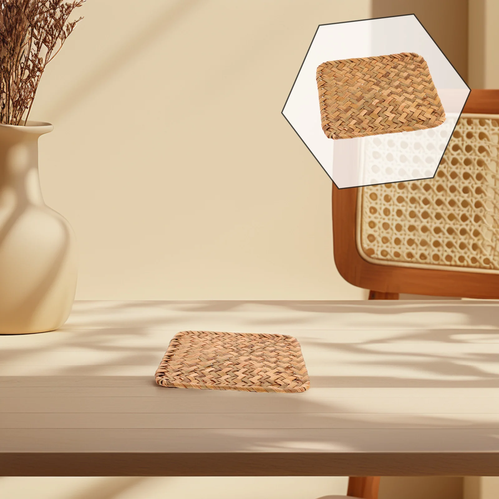 

14x14 Cm Seagrass Placemat Retro Woven Table Mat Non-Slip Heat Insulated Tea Cup Coaster for Dining Table Decor
