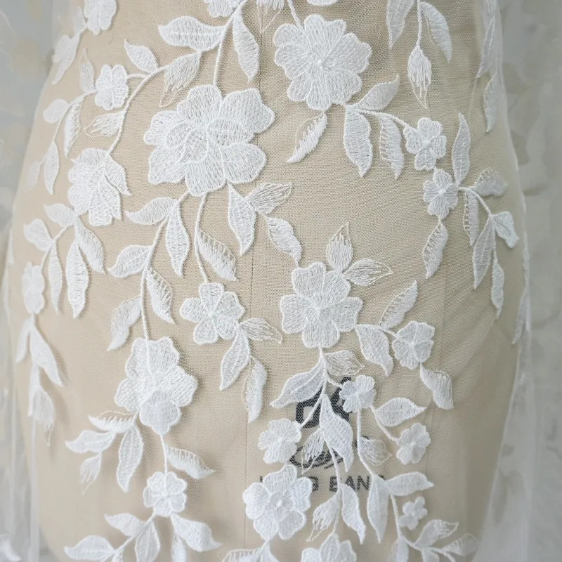 Hochwertige Blumen-Blatt-Spitzenstickerei, Stoff für Kleider, Schleier, Hochzeitskleider-Dekoration, DIY-Nähzubehör. Spitzenapplikation Neu – Detail 3