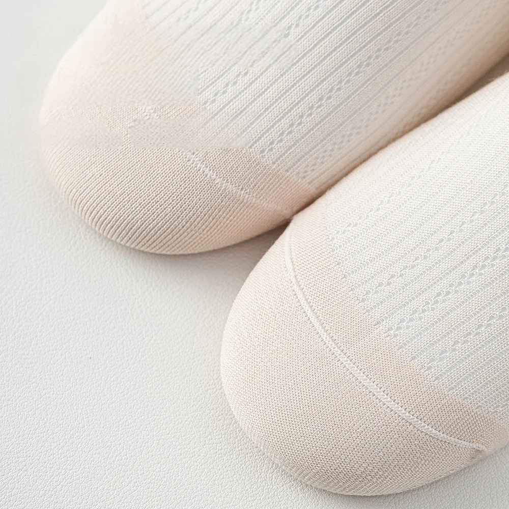 7 Pairs Women's Bamboo Fiber Mid-Tube Summer Thin Solid Color Boneless Socks Cool Breathable And Comfortable Black Stockings