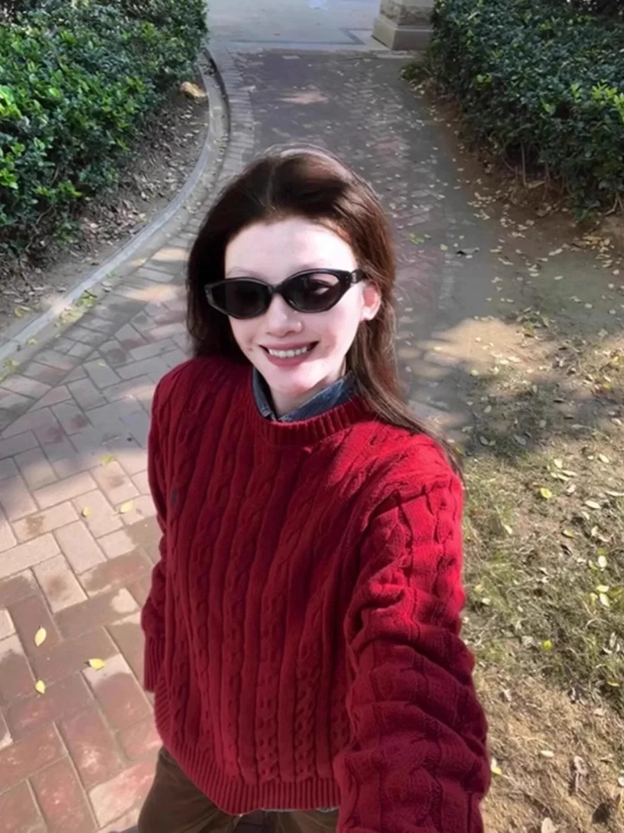 

Autumn Winter Thickened Loose Knitted Sweater Women's round Neck Overhead Twist Yarn Soft Cozy High-End Feeling Warmth Sweater