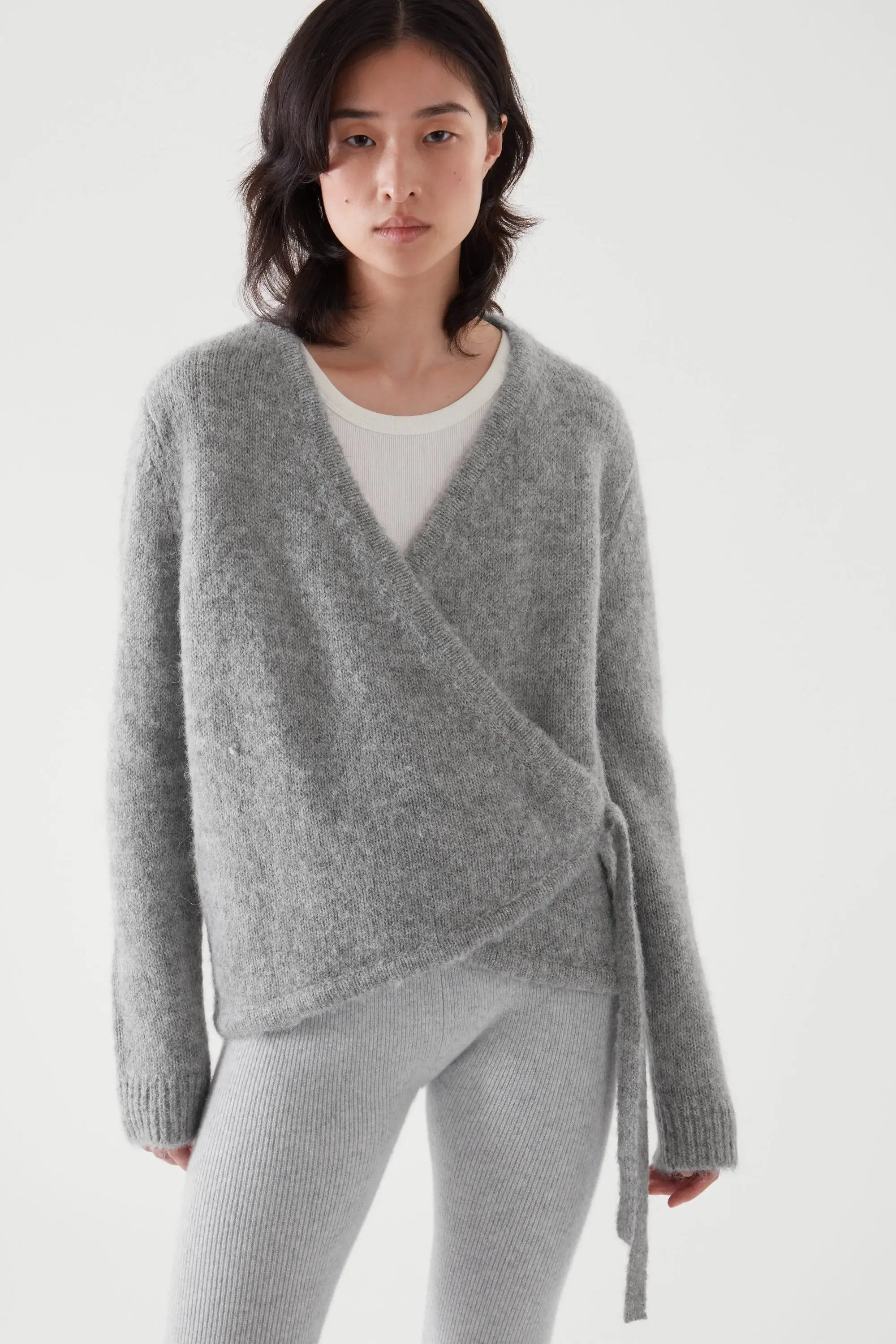 

Ethereal costume 2025 cos mod winter new style of Ladies' casual fashion standard wool blend asymmetrical cardigan