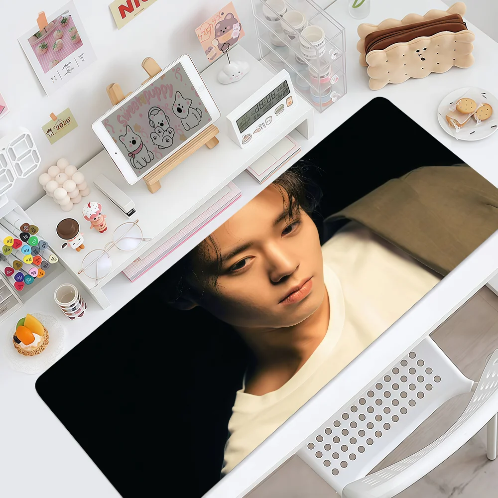 Ji-hoon Singer Mouse Pad MousePad Non-slip Actor P-Park Lockedge Office Student Gaming Thickened Large Writing Pad Cushion