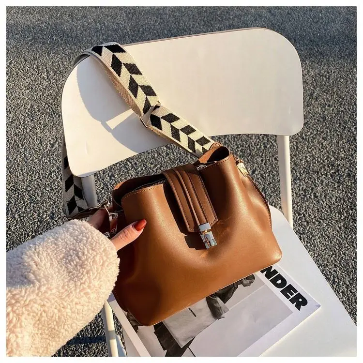 

L0141 Brief Pu Leather Bucket Crossbody Bags For Women 2024 Luxury Shoulder Handbags