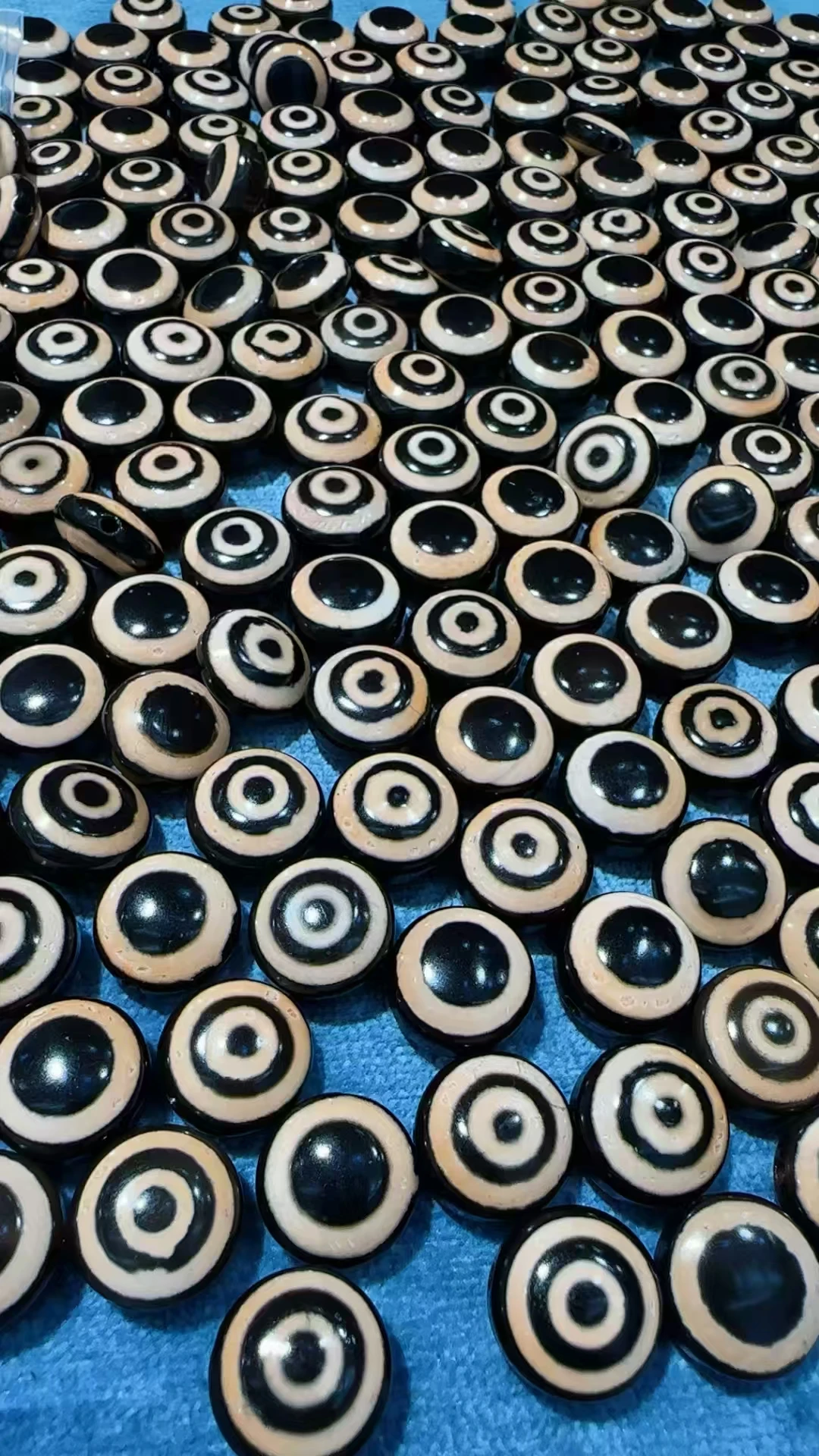 20pcs/lot Yangban sheep Eyes Heaven Eyes 16mmA big Size Tianzhu Natural agate Beads Pendant Collection