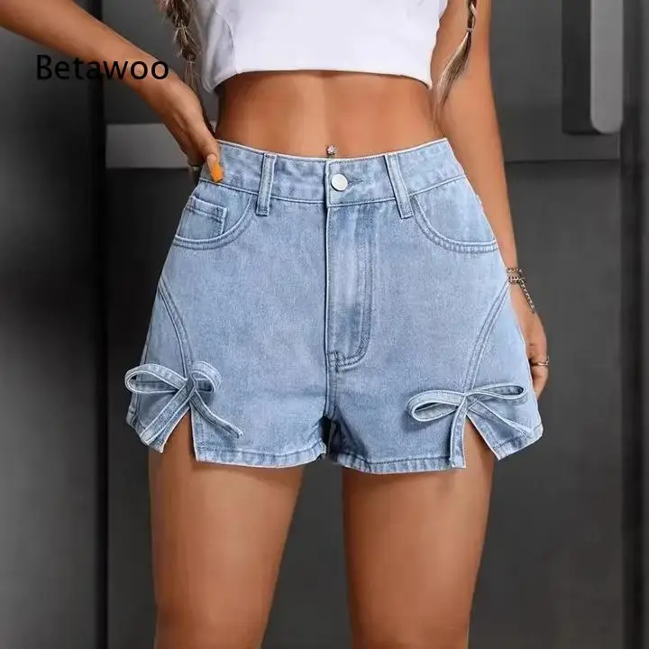 

2026 Womens High Waist Light Wash Denim Shorts with Side Bow and Slit Detail