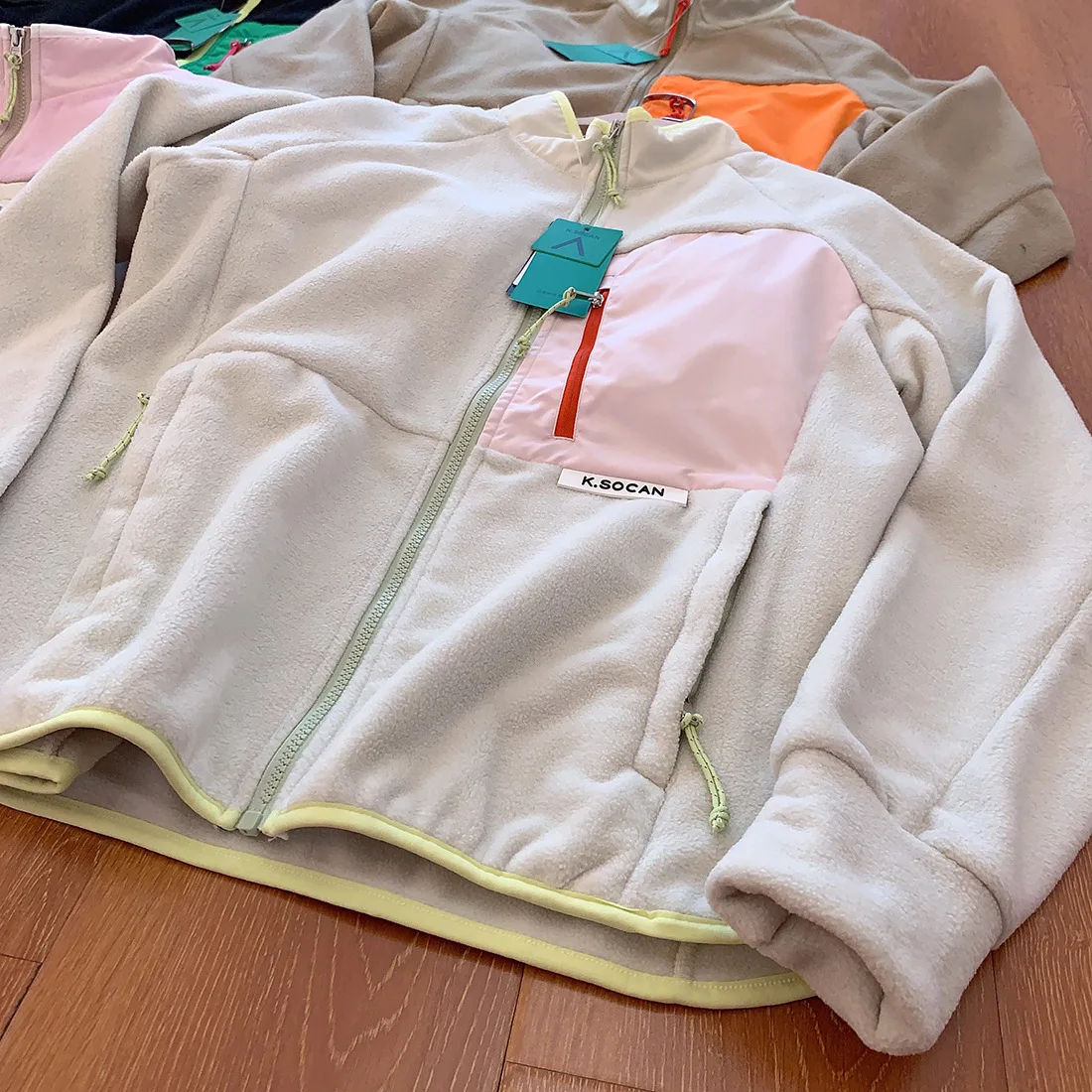 Unisex Outdoor Fleece-Jacke für Paare, Geeignet für Felsklettern, Wandern, Camping, Angeln, Bergsteigen, Reisen und Sport – Detail 4
