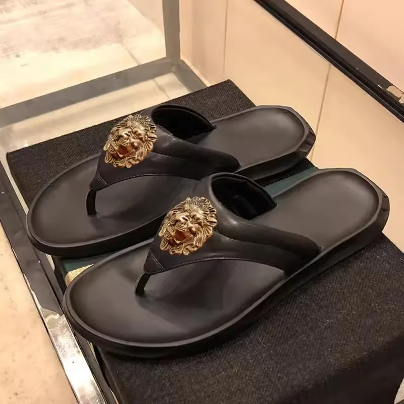 Infradito in pelle da uomo: comfort ed eleganza per l'estate