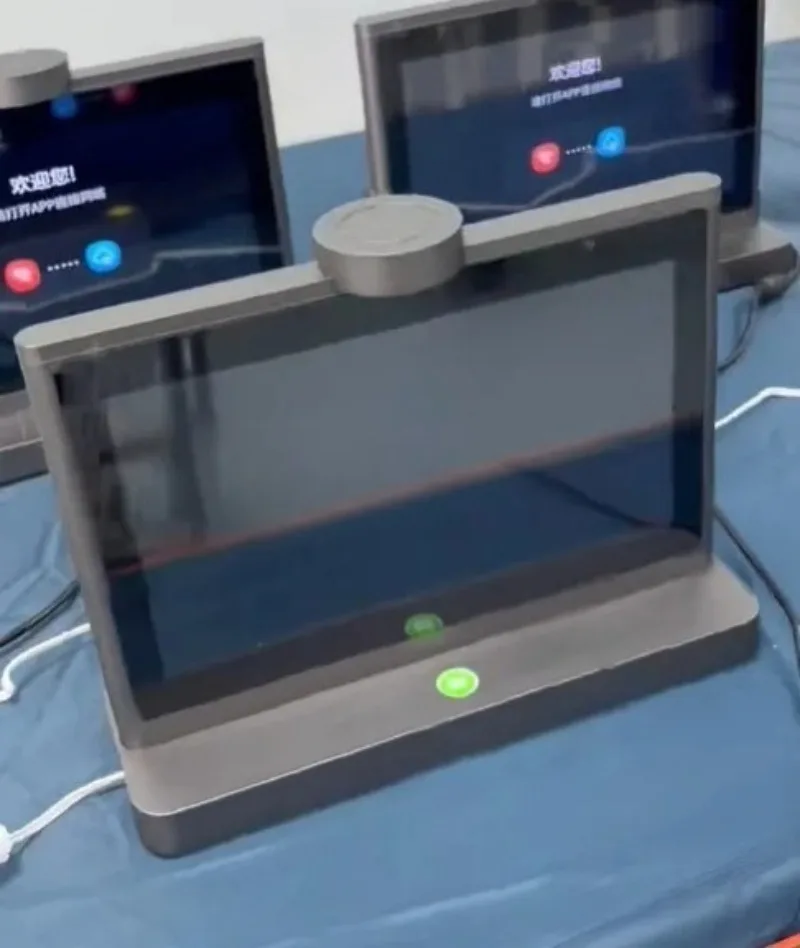 Real-time translator for simultaneous interpretation in the government hall
