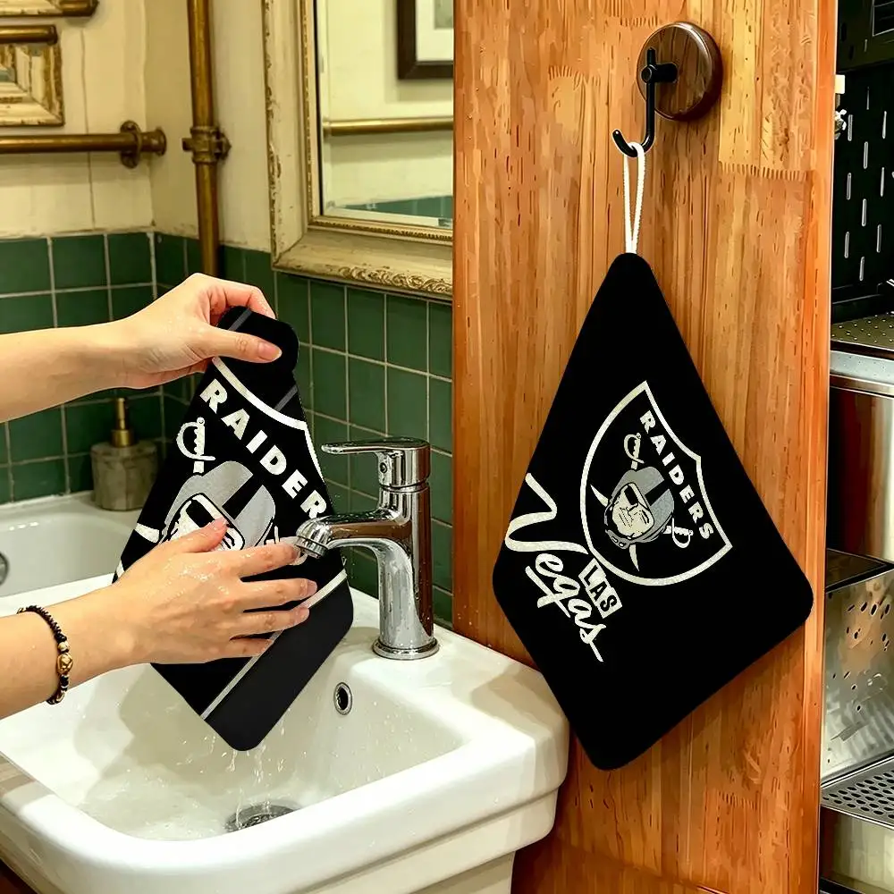 R-Raiders Rugby Reusable Hanging Kitchen Towel, Polyester Cotton Soft Fabric for Office Home Daily Life