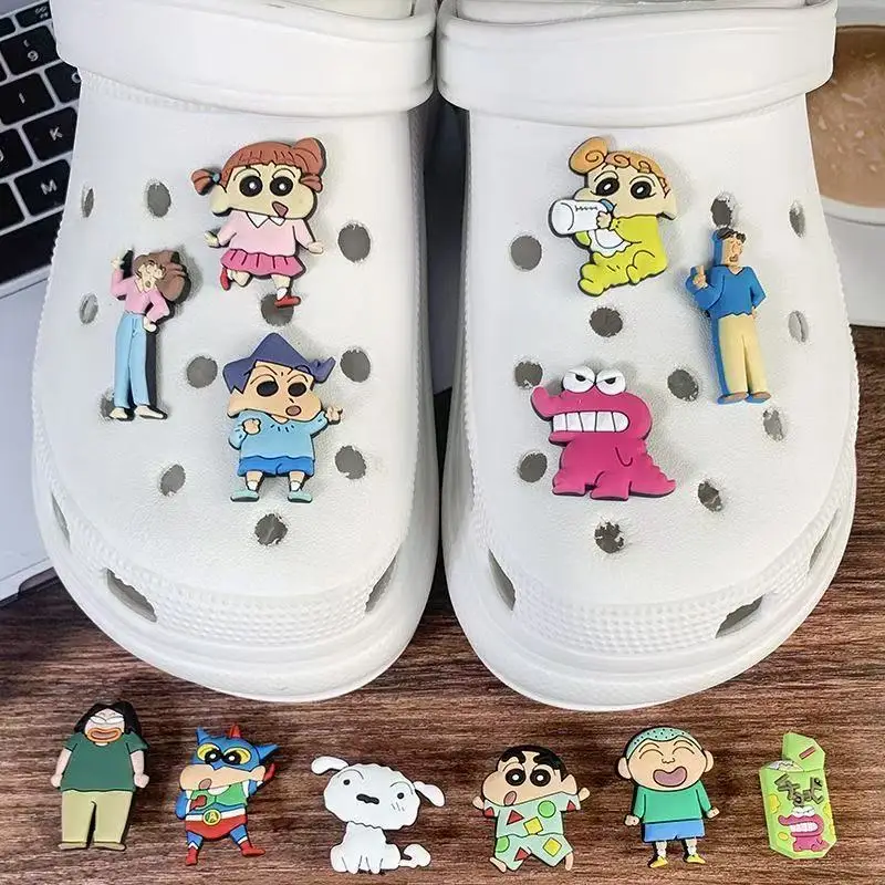 

1-42pcs Crayon Shin-chan Shoe Buckle Accessories DIY Removable 3D Shoe Flowers Cartoon Fun Shoe Top Decorations Charms