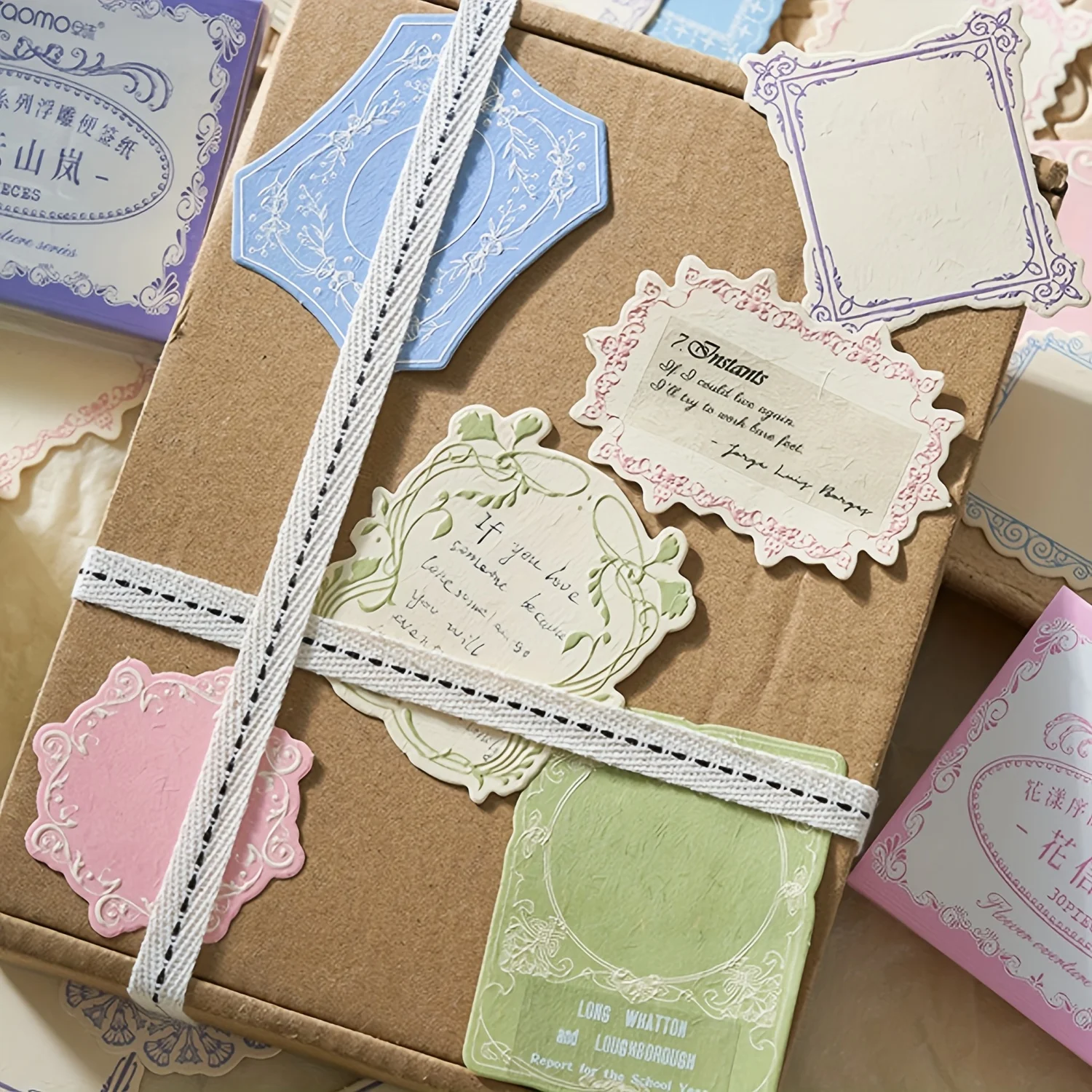 بطاقات ملاحظات كلاسيكية منقوشة بتصميمات زهرية وهندسية - ورق أخضر مزخرف للمجلات وسجل القصاصات والحرف اليدوية