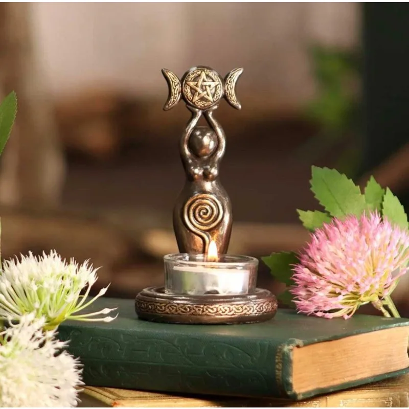 

Resin Candle Holder Light Handicraft Ornaments Home Decoration Garden Study Candlestick Decors