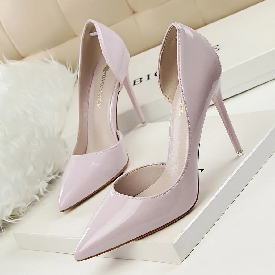 

Women Pumps Korean Version Of Fashionable Minimalist Patent Leather Shallow Cut Pointed Hollow Out Sexy And Slimming High Heels