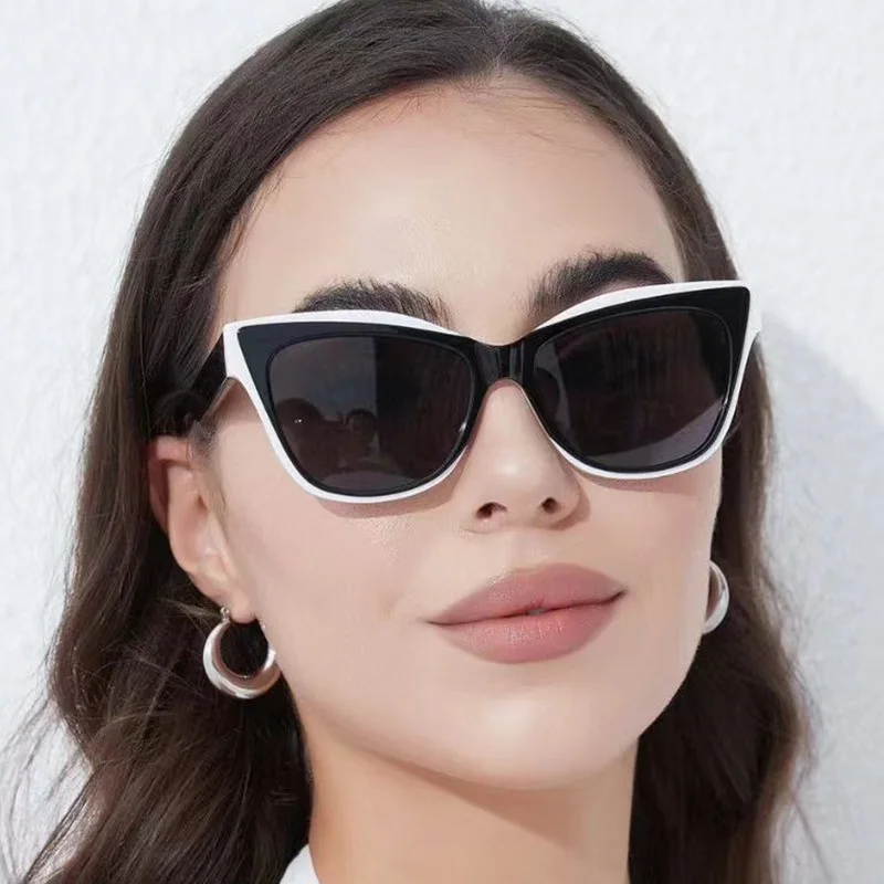 

Trendy new cat's eye sunglasses ins style black and white contrast glasses fashionable simple big frame net red sunglasses