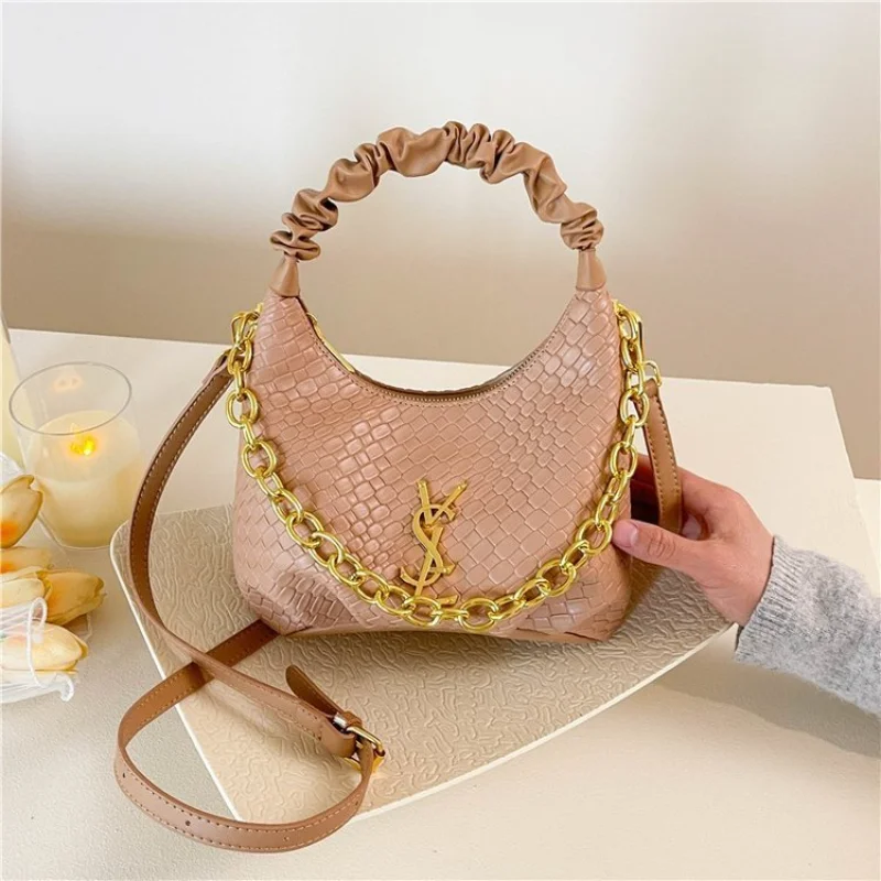 

2025 Модная корейская сумка через плечо, нишевая дизайнерская сумка для женщин, легкая веганская кожа, регулируемый ремешок, повседневная шикарная сумка «День-Ночь»