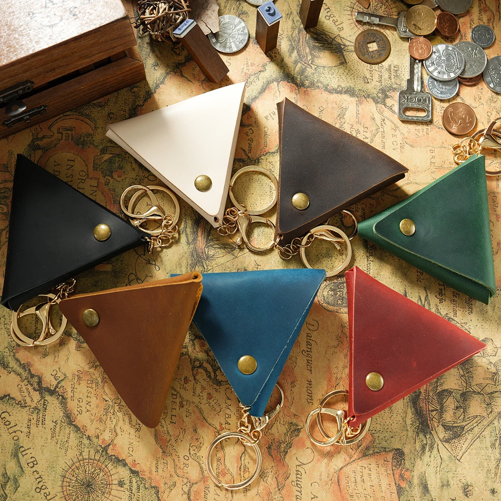 Patriotic Bull Handcrafted Genuine Leather Triangle Coin Purse, Vintage Cowhide Mini Keychain Wallet Detachable Retro Accessory
