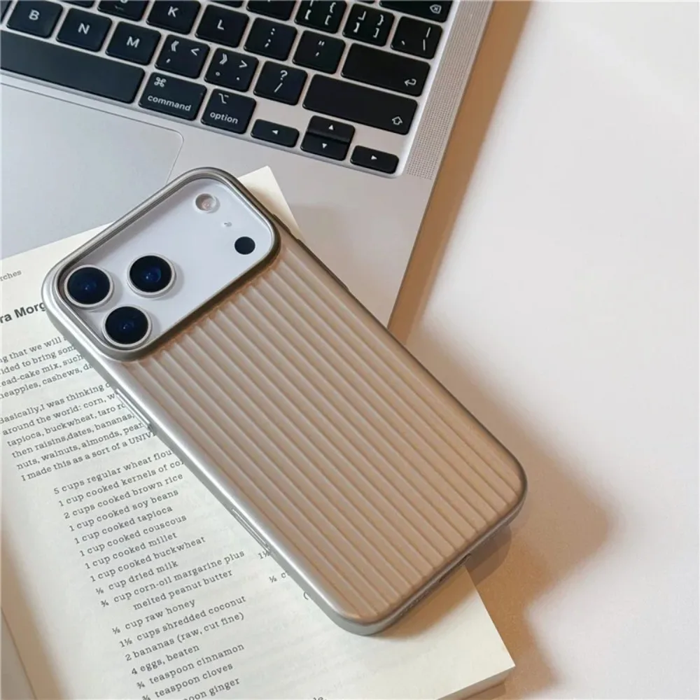Galvanisiertes 3D-Streifenmuster für Magsafe, magnetische Hülle für iPhone 17 17Pro 16 15 14 Pro Max, matte, stoßfeste, harte PC-Abdeckung – Detail 10