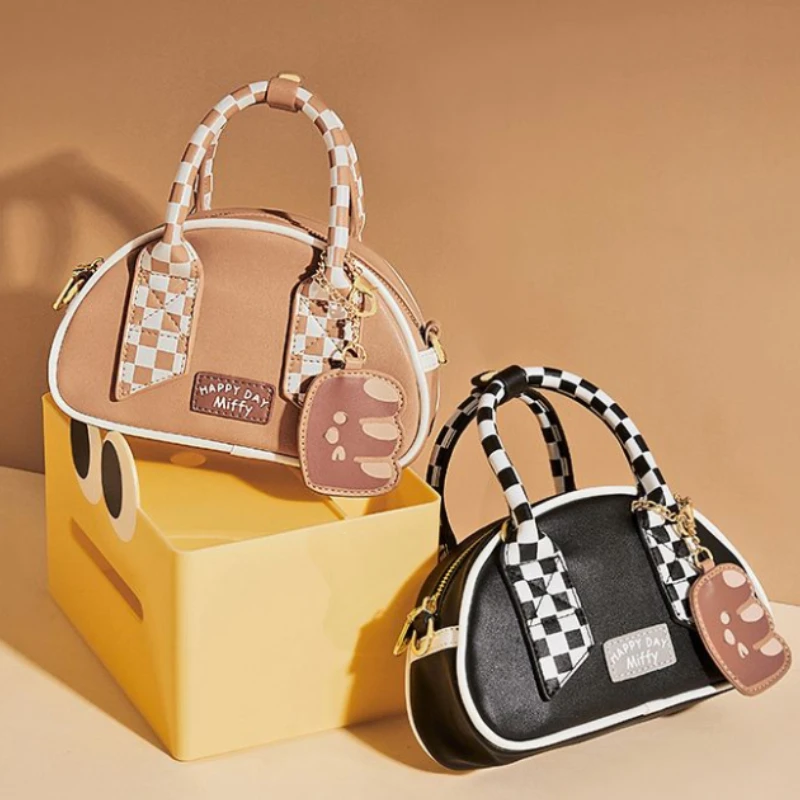 Miffy Rabbit Kawaii Anime Cartoon Grid Handbag 2026 New Style Crossbody Fashion Leisure Simple Retro One Shoulder Shell Bag