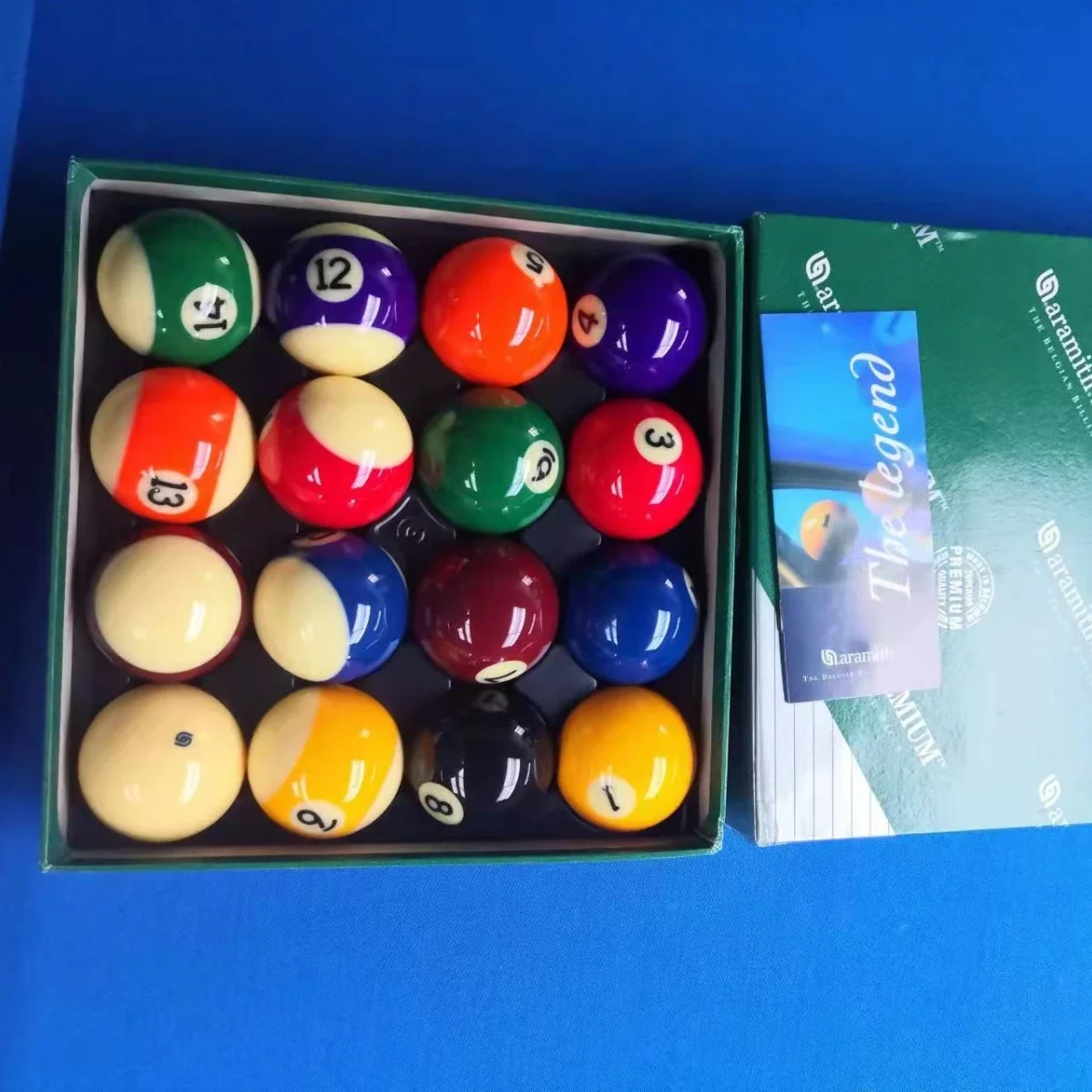 Factory cheap price 57.2mm  crystal billiard balls for sale