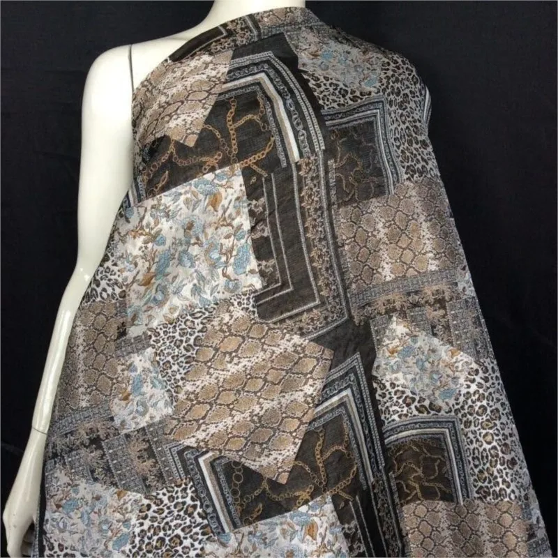 Polyester-cotton woven geometric patchwork jacquard fabric for dresses windbreakers skirts evening gowns shoes and bags