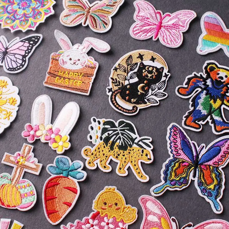 5pcs/set Cute Cat Embroidery Patch Cartoon Animal Patch Iron On Patches For Clothing Thermoadhesive Patches On Kid's Clothes