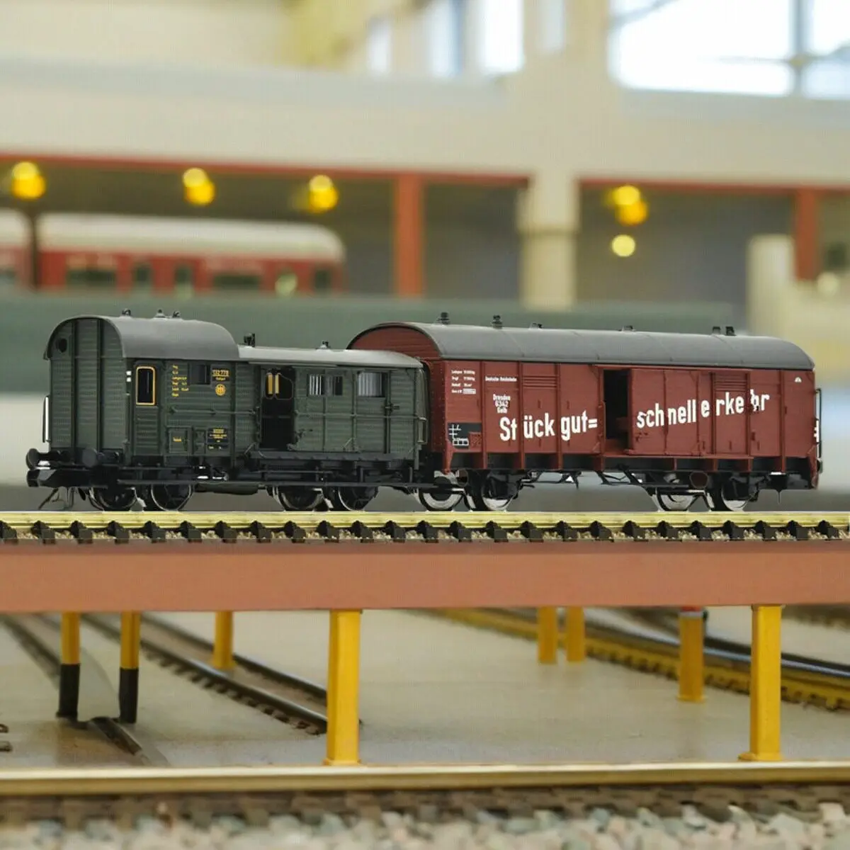N Type 1/160 Scale Train Model Baggage Car Unpowered 6660032 DRG Luggage Trolley 2 Section Set Sand Table Display Toy