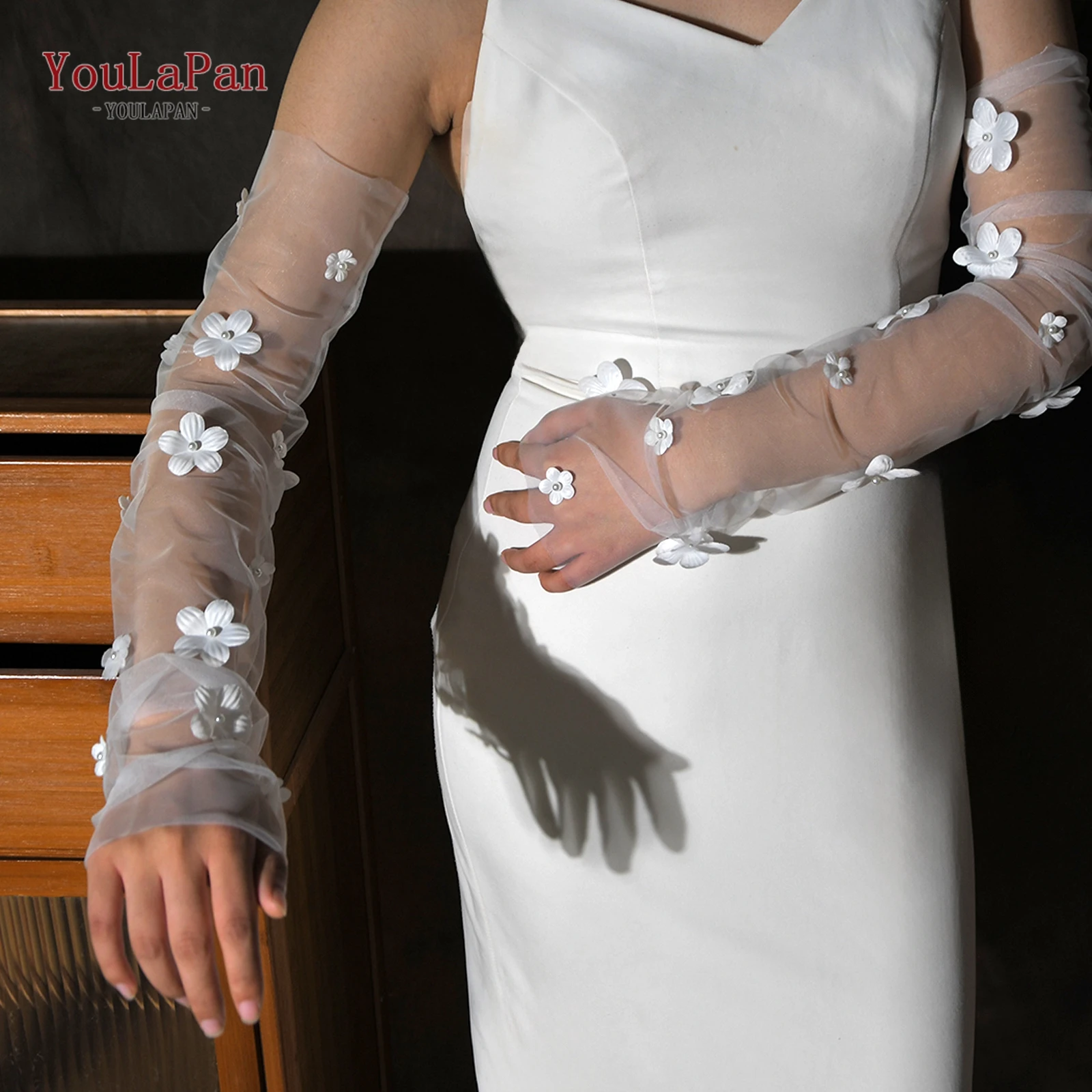 TOPQUEEN Mm17 Elegant 3d Floral Bridal Gloves White Tulle Wedding Gloves Breathable Tulle Customizable