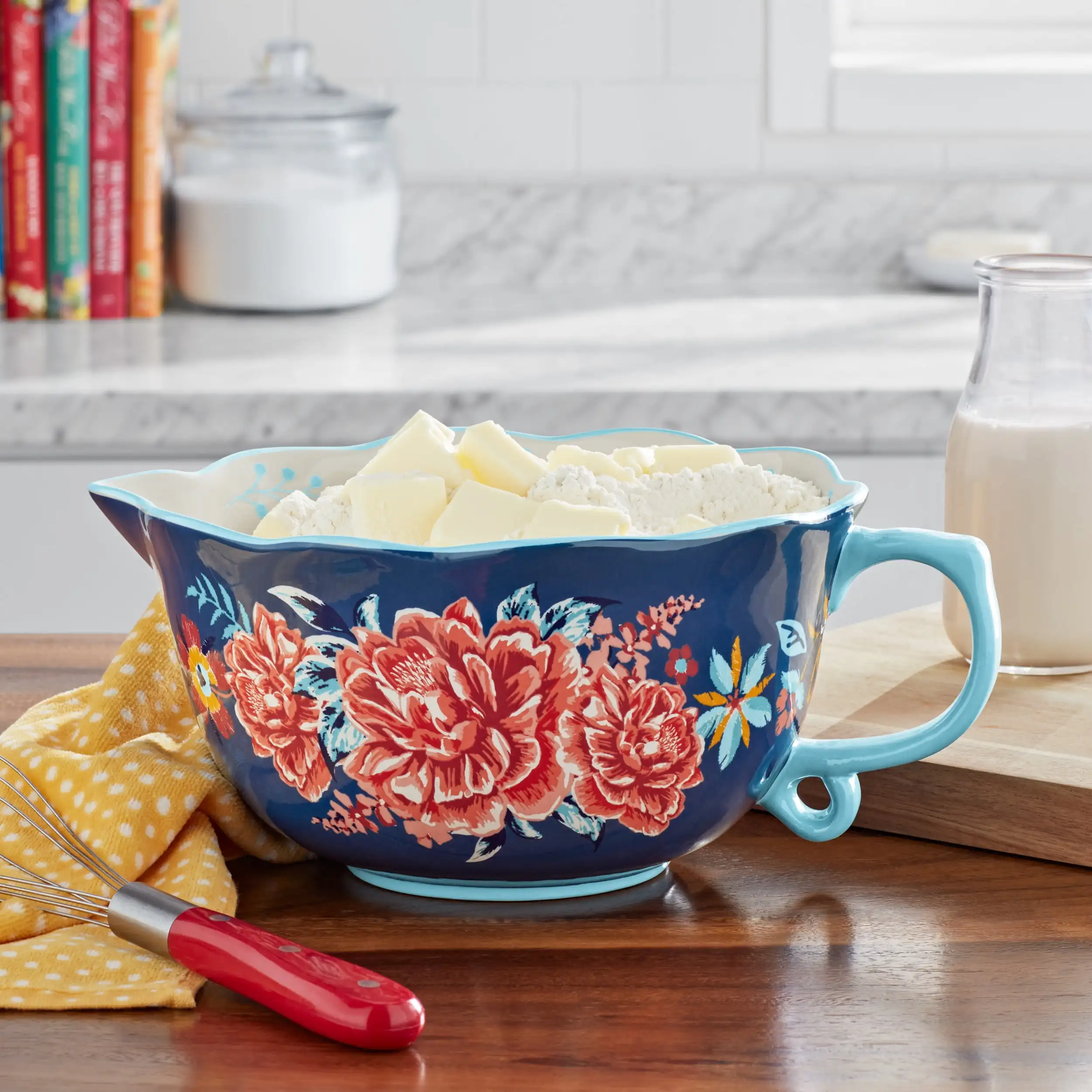 

Керамическая чаша для теста Keepsake Floral объемом 3,8 литра с носиком