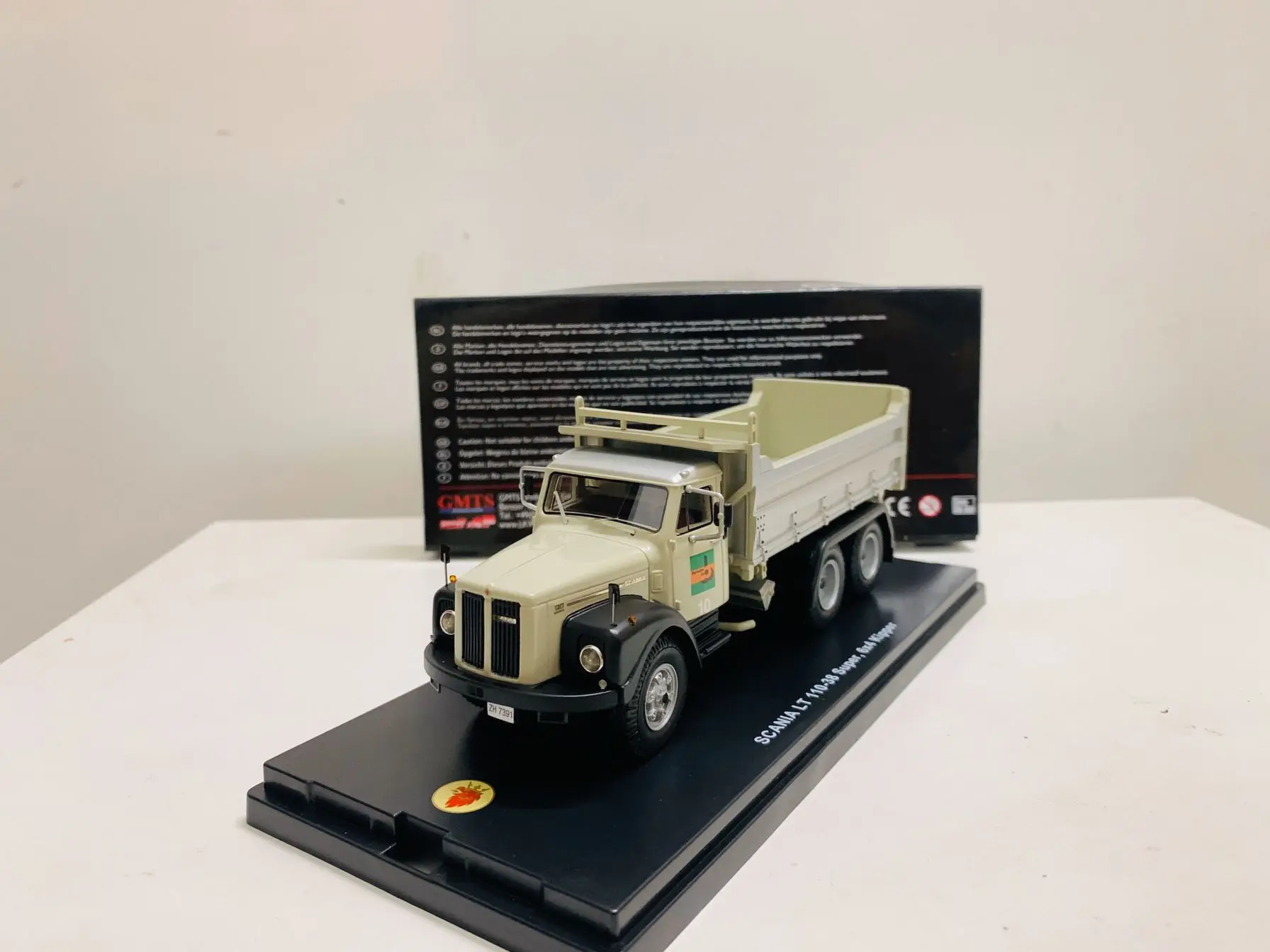 G0ldenオールディーズ!!!! スケールレジンモデルトラック,新しい箱入りトラック,LT 110-38,スーパー6x4,キッパー,1:50