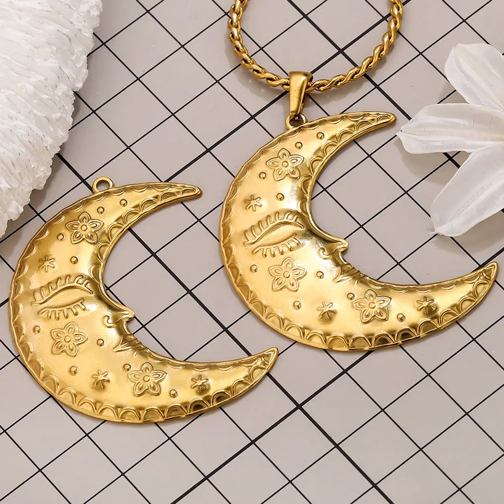 Thumbnail 4 - #48 Latest Pendant Charm Bracelets Offers