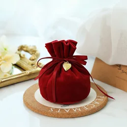 Velvet Candy Bag with Metal Heart Pendant Ribbon Accompaniment Box for Wedding Christmas Birthday Party Gift Jewelry Organizer