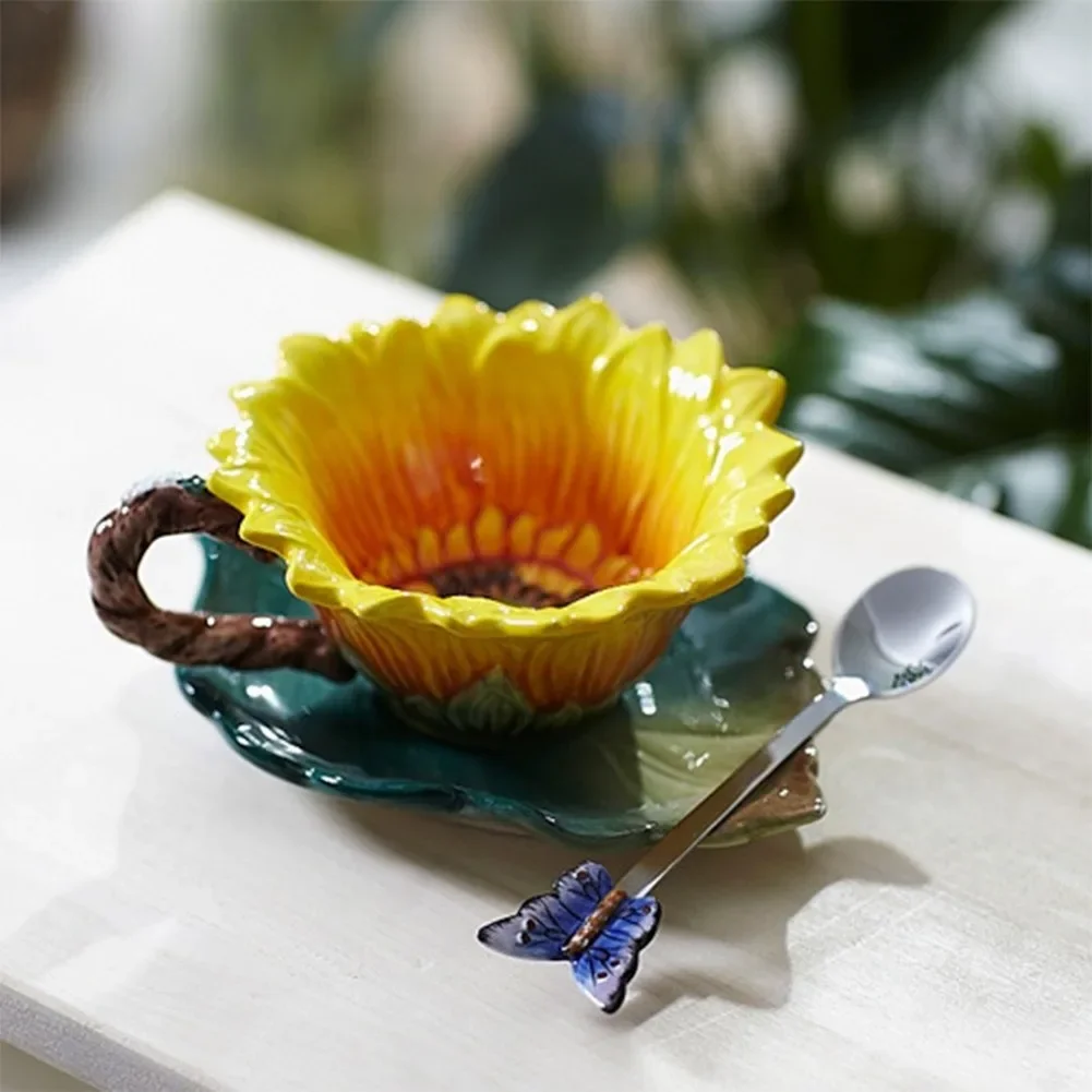 Creative Sunflower Ceramic Coffee Mugs Set with Butterfly Spoon, Tea Mugs, Home Decor, 150 ml