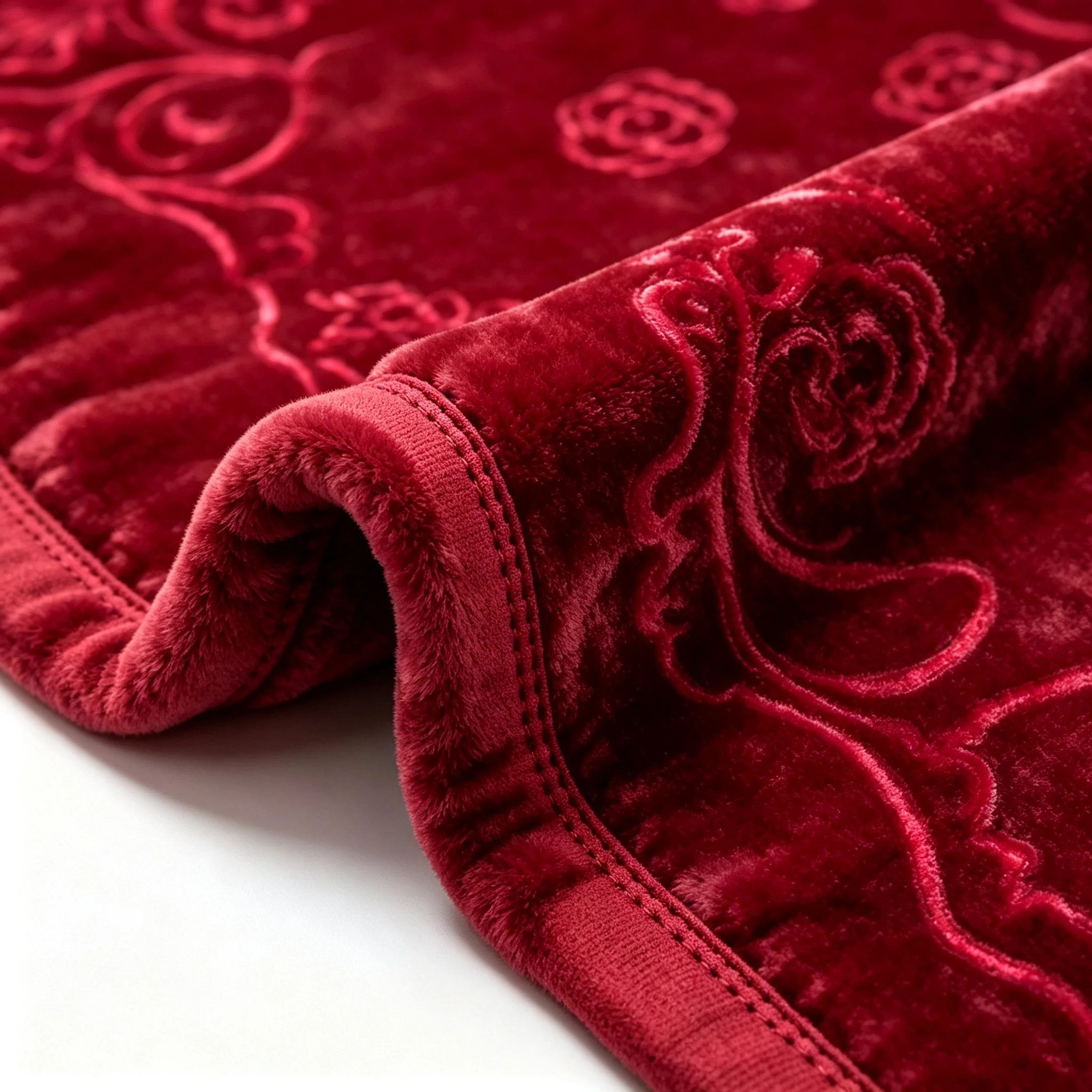 Double Layer Raschel Bed Blanket Korean Floral Embossed Super Soft Thick Smooth Warm Fluffy Blanket For Household Bedroom