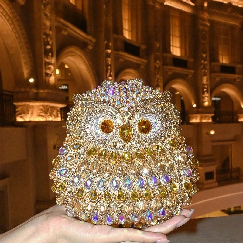 Vintage Niche Design Owl Crystal High-end Feel Hand-held Crossbody Decoration Ornament