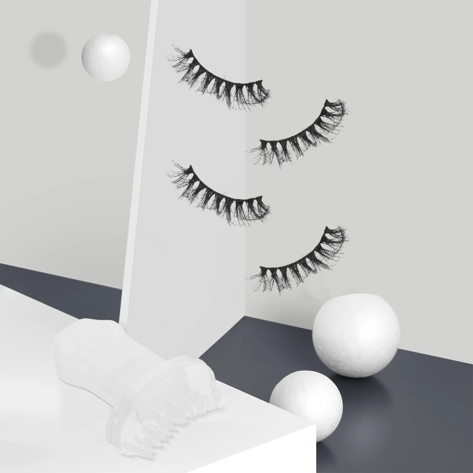 

1 Pair Silicone Lower Eyelashes Stamp For Makeup Soft Eyelash Stamp Portable Travel Tool For Women Girls Beauty Salon