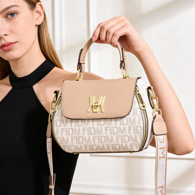 An elegant and sophisticated 3-piece women's handbag set. Stylish apple-shaped bags with premium letter prints that go with any - view 4