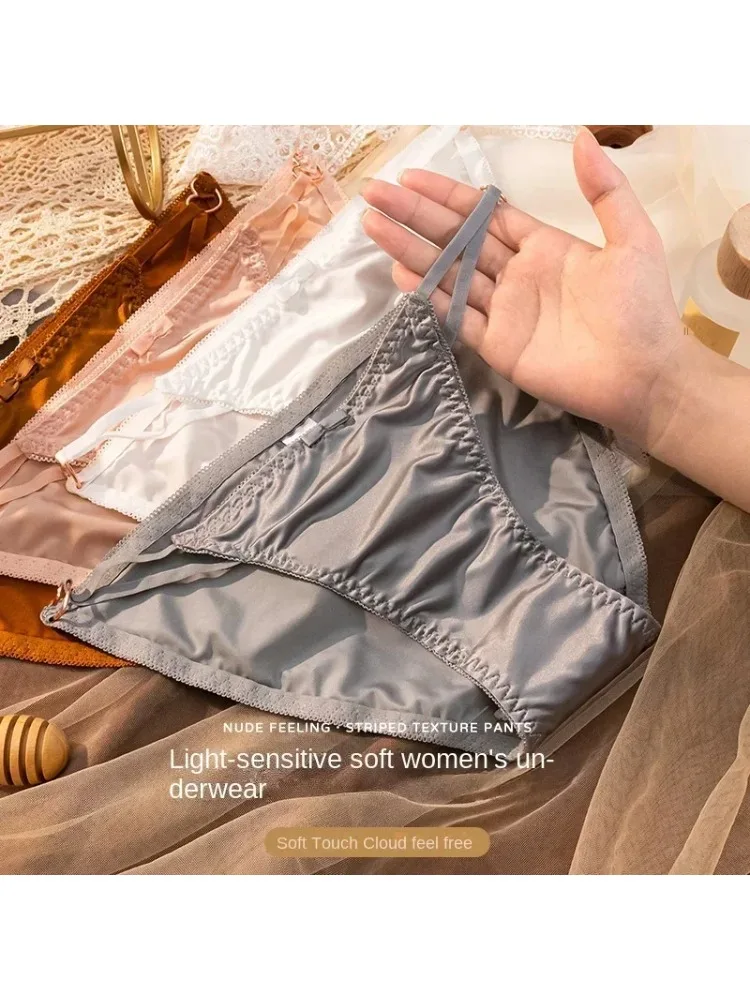 Culotte Sexy en Satin de soie pour femmes, sous-vêtements de luxe légers de Style français, taille basse, couleur unie, entrejambe en pur coton, slip respirant