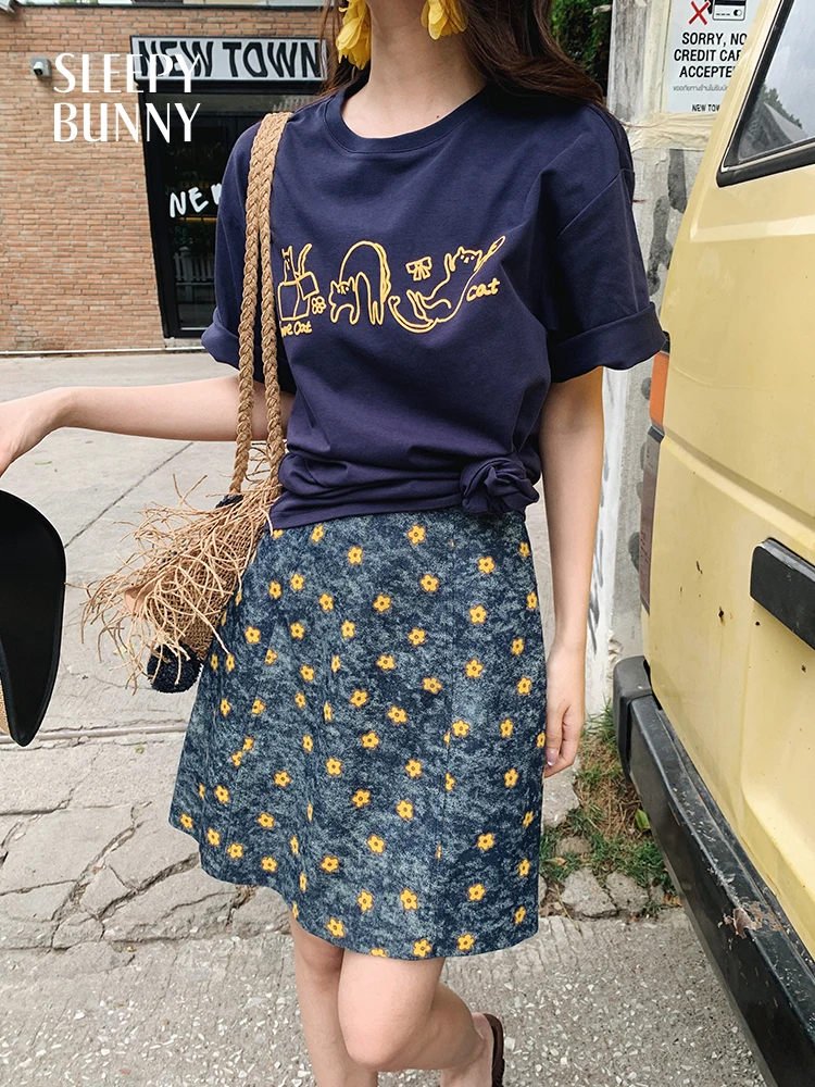 Blue Floral A-Line Mini Skirt Women Summer High Waist Casual Slim Fit Short Skirt Petite Friendly Retro Style Versatile Outfit