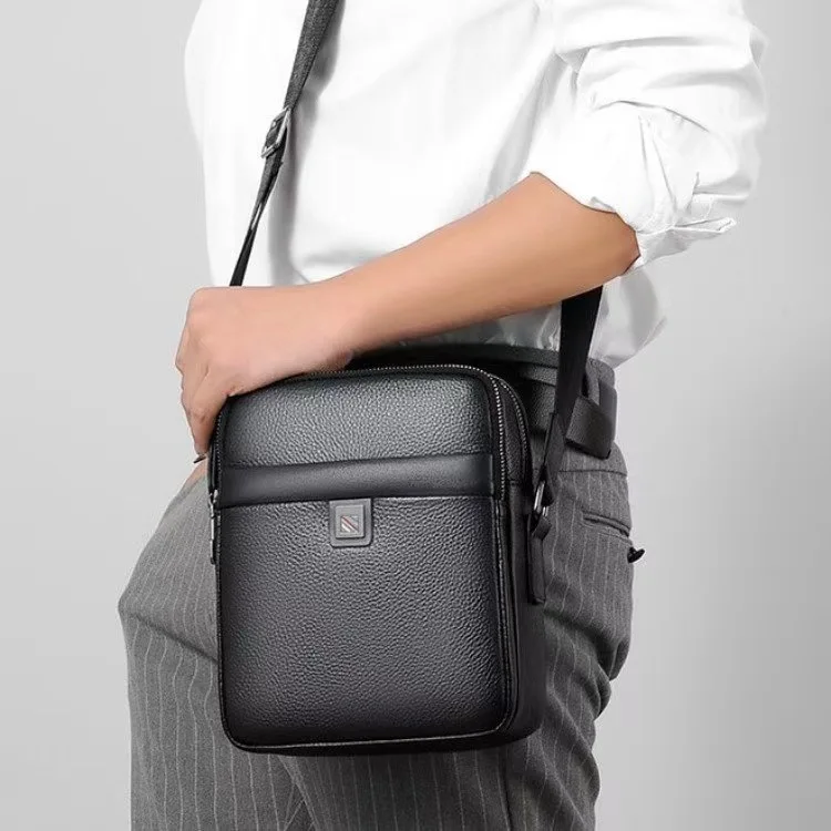 

Мужской вертикальный квадратный рюкзак через плечо из натуральной кожи для деловых поездок на работу, легкий рюкзак на одно плечо