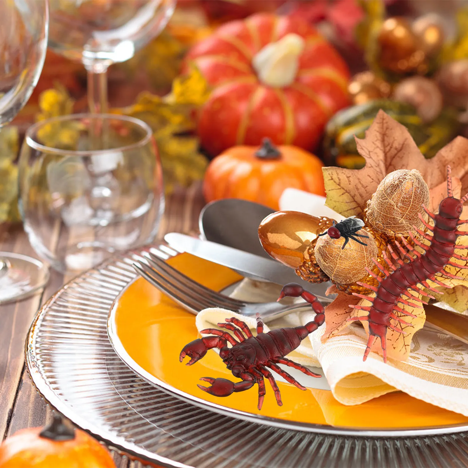 

128Pcs Lifelike Simulation Insects Collection Spider Scorpion Worms Halloween Prank Prop Spooky Decor Festive Scary Plaything