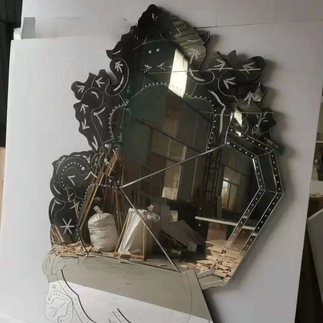 The best selling  modern design luxury decorative mirror