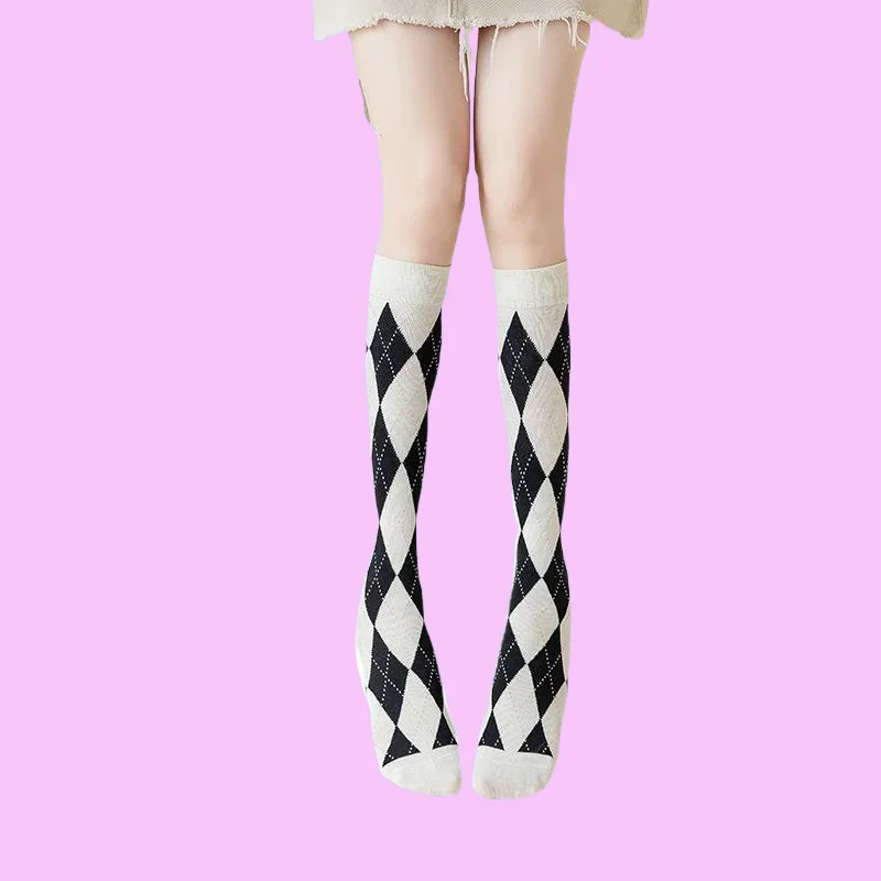 

3/6 Pairs New High Quality Women's Middle Tube Socks Trend College Style Temperament Breathable Stockings Celebrity Women Socks