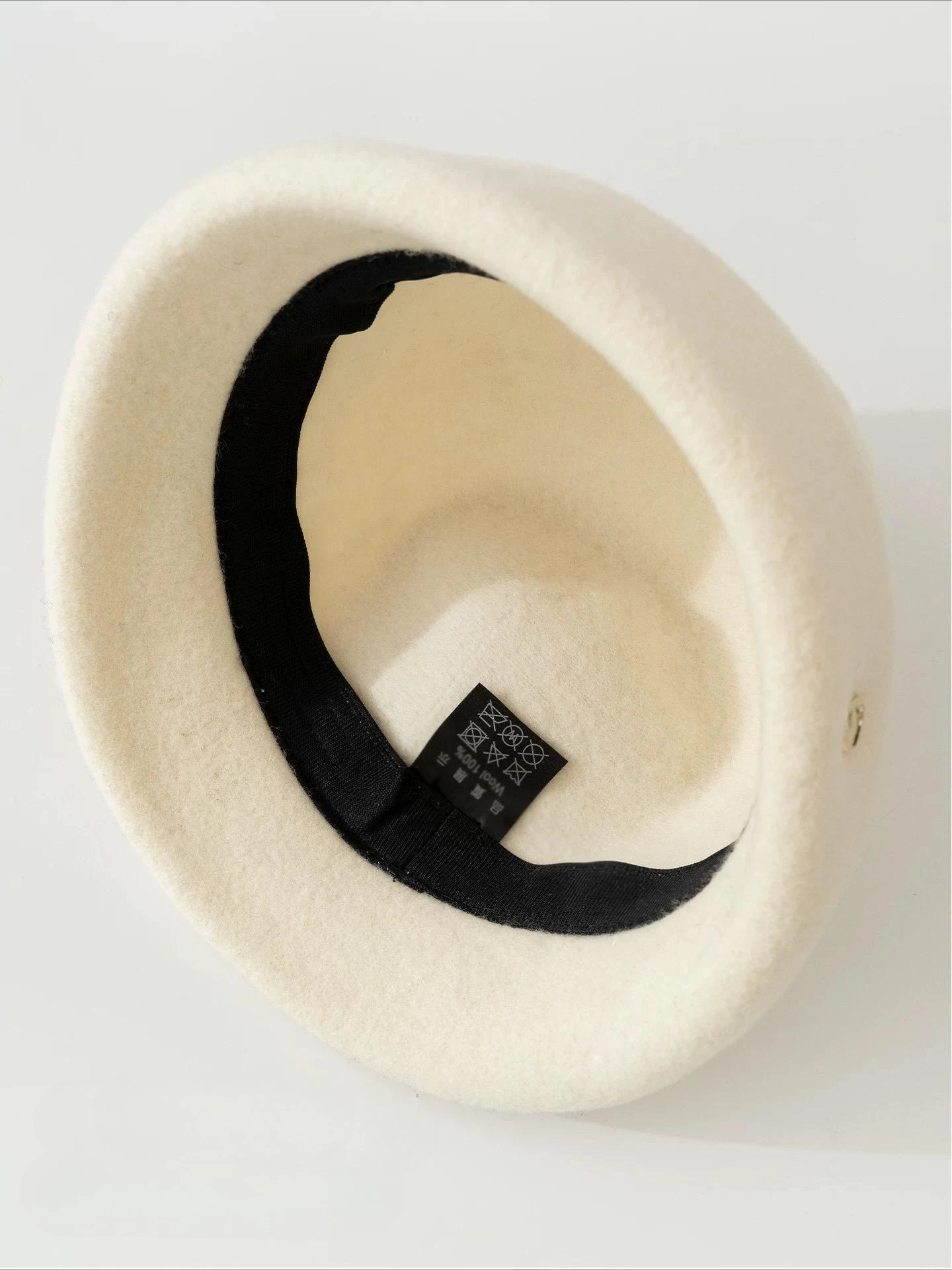 Winter-Wollfilzhut für Damen, Eleganter Vintage-Bucket-Hut, Warmer Weicher Modischer Hut für Herbst, Outdoor-Reisen und Alltag – Detail 4