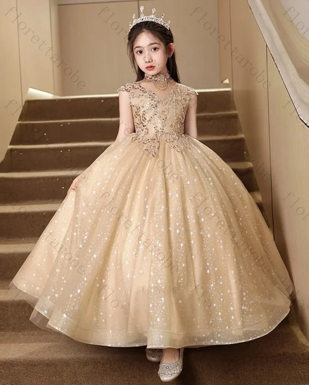 Customized Champagne Gold Glitter Tulle Flower Girl Dress Sleeveless Beaded Sequins Lace Appliques V‑Neck Ball Gown for Wedding