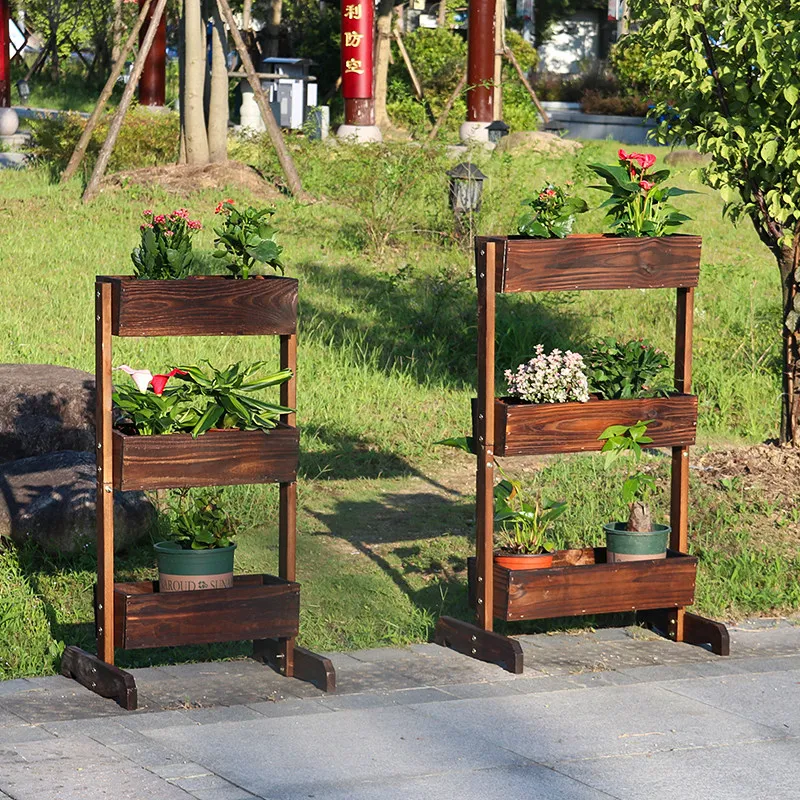 For multi-story outdoor floor-to-ceiling staircases, balcony shelves, greenery, flowers, and living room arrangements